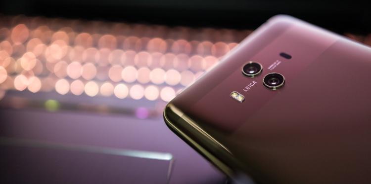Rückansicht eines Smartphones von Huawei