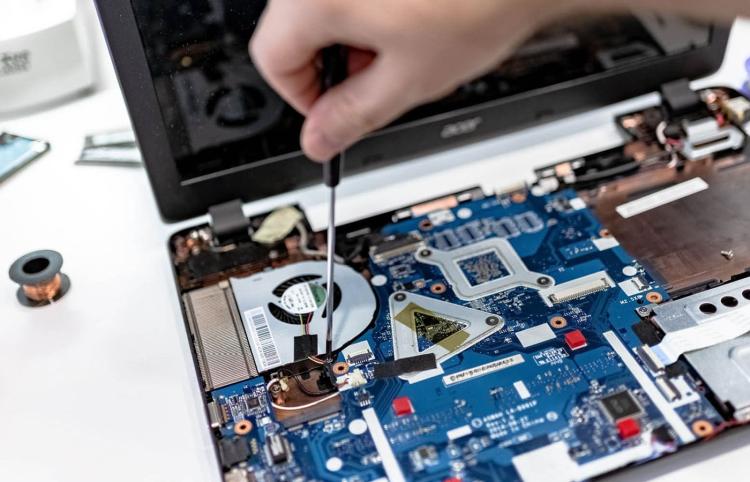 Computer und Laptop Reparatur
