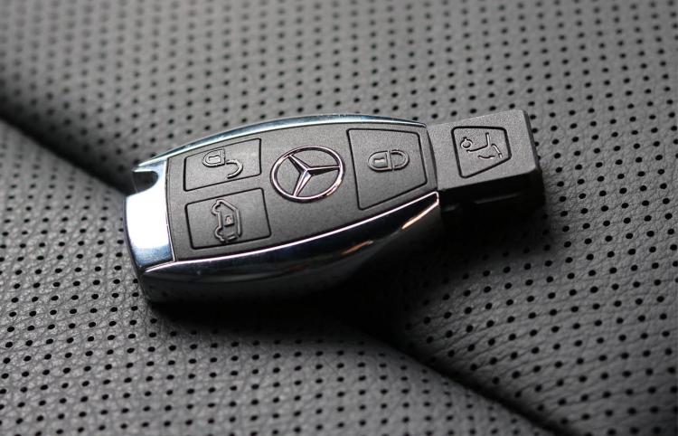 Mercedes Autoschlüssel