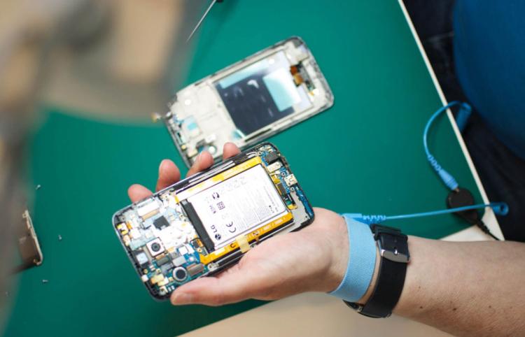 Smartphone Wasserschaden Reparatur