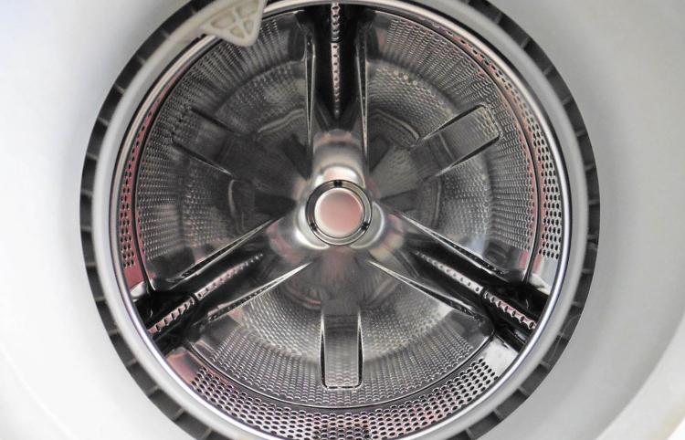 Waschmaschine macht laute Geräusche beim Schleudern